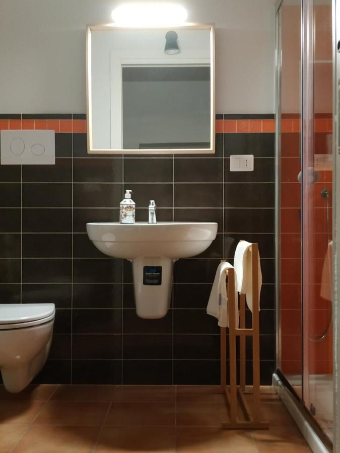 Bed And Breakfast In Piazza Orazio Venosa Exterior photo